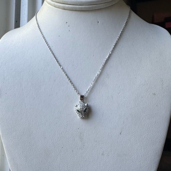 Golden girls statement Necklace, Minimalist Golden Hypoallergenic… - Picture 5 of 12